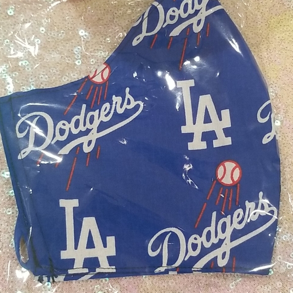 💖SALE💖 Men's LA Dodgers Soft Face Mask - Picture 6 of 6
